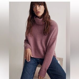 Madewell Cropped Mauve Turtleneck Sweater
